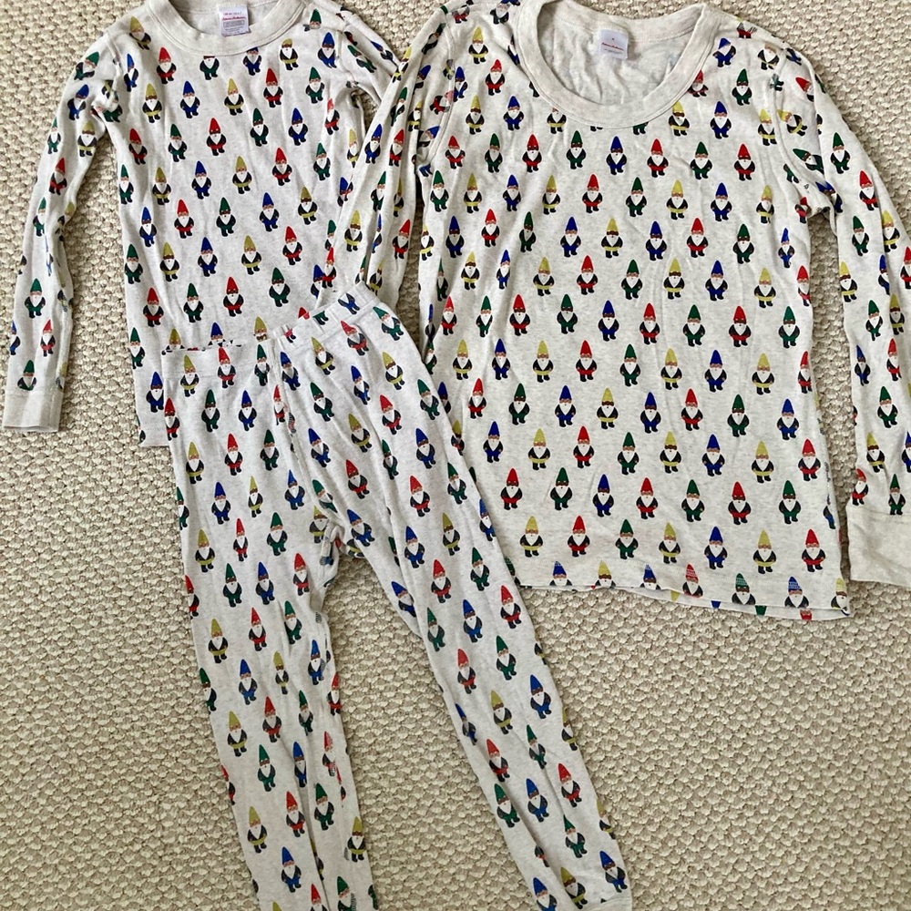Hanna Andersson Kids and Adult Matching Pajama Set size 6-7 & M